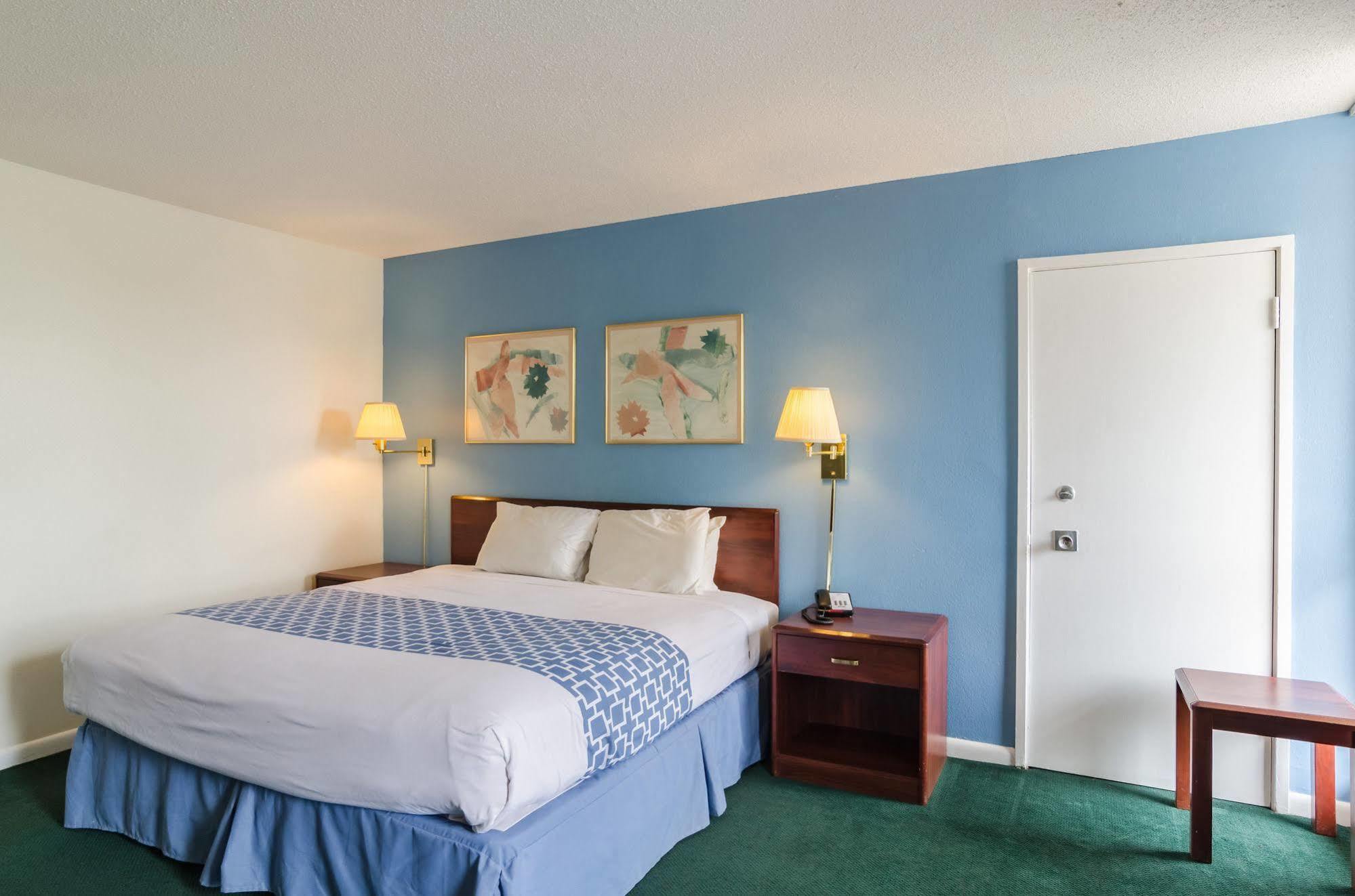 Alamo Inn & Suites Gillette Bagian luar foto